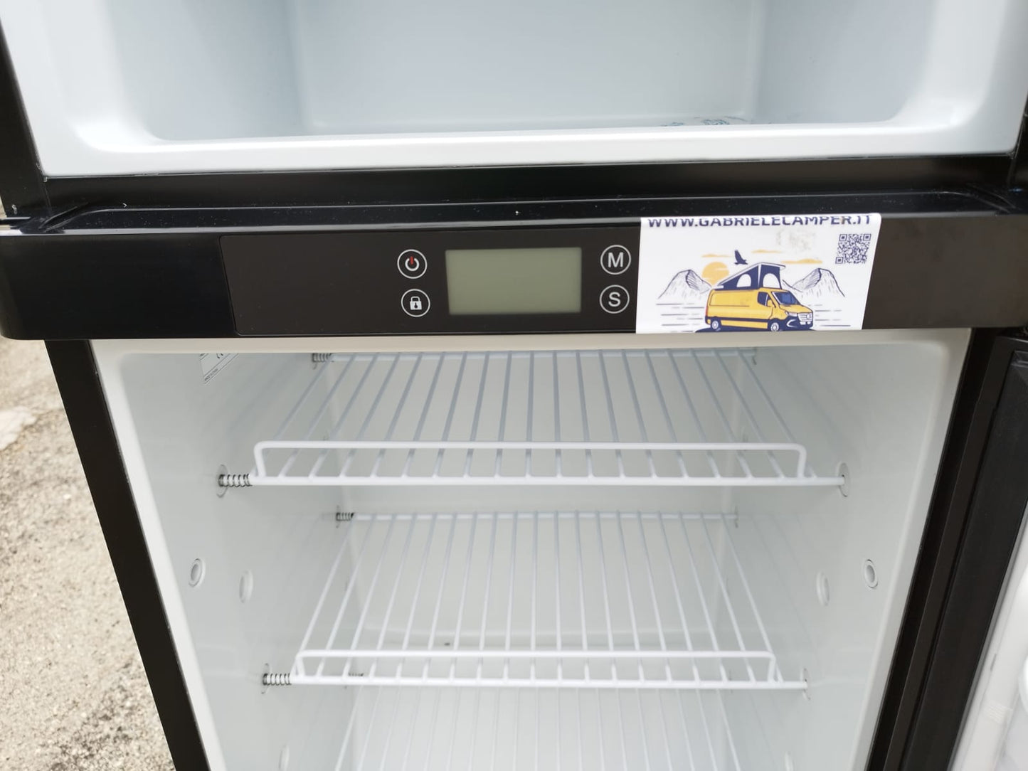 Frigorifero a compressore 12/24v 140 litri (51,8Lx125H×48P) Apertura a Destra