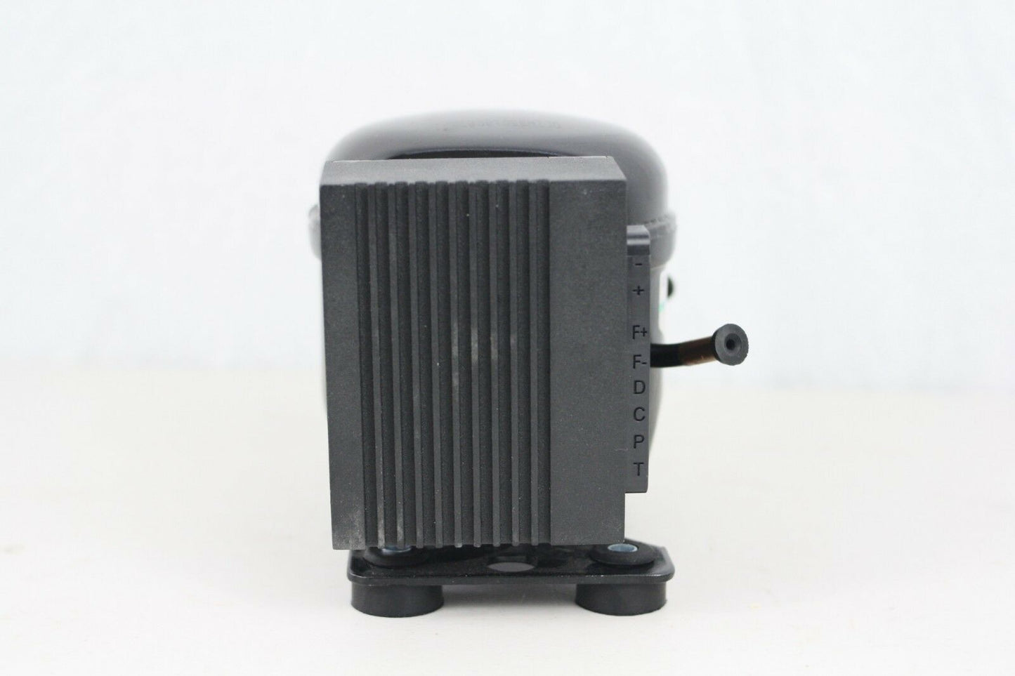 Compressore per frigo 12/24v da 5,0 cc