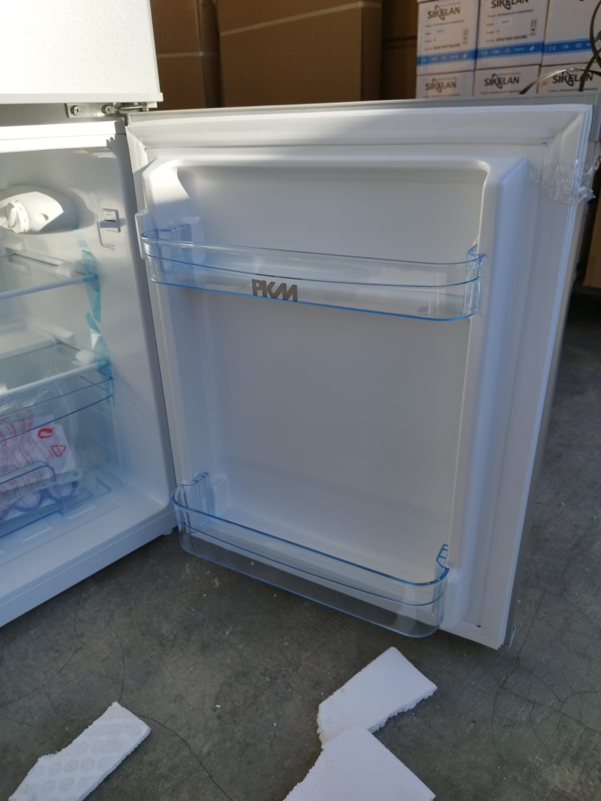 Frigorifero a compressore 12/24v  88 Litri con congelatore (45Lx85Hx49P)