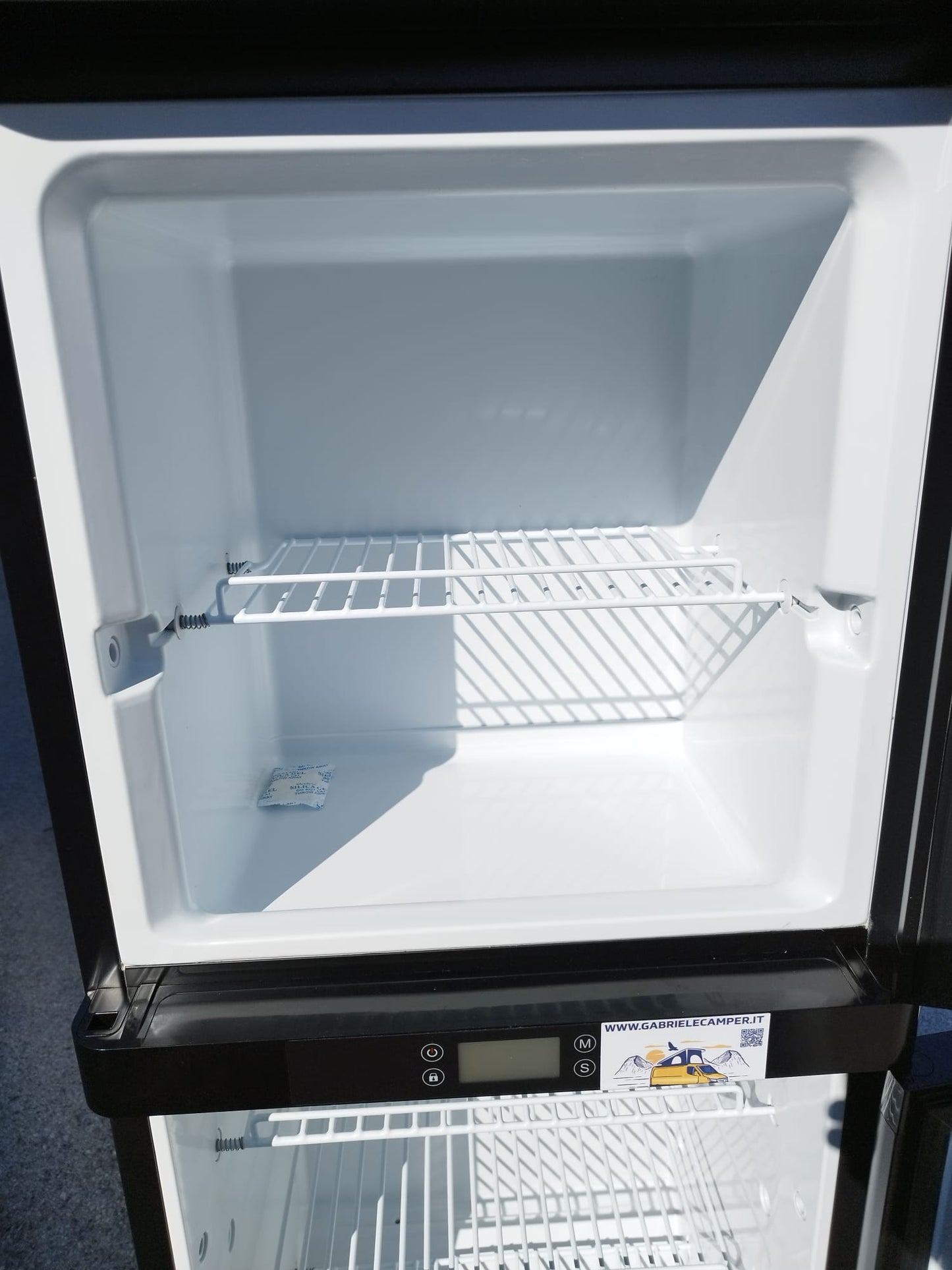 Frigorifero a compressore 12V 170 Litri 144H×51,9L×48P