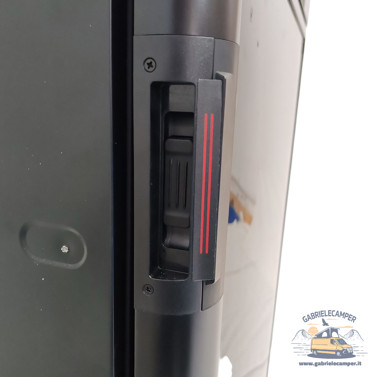 Frigorifero a compressore a 12V da 140 Litri 125Hx51.8Lx48P Apertura DESTRA